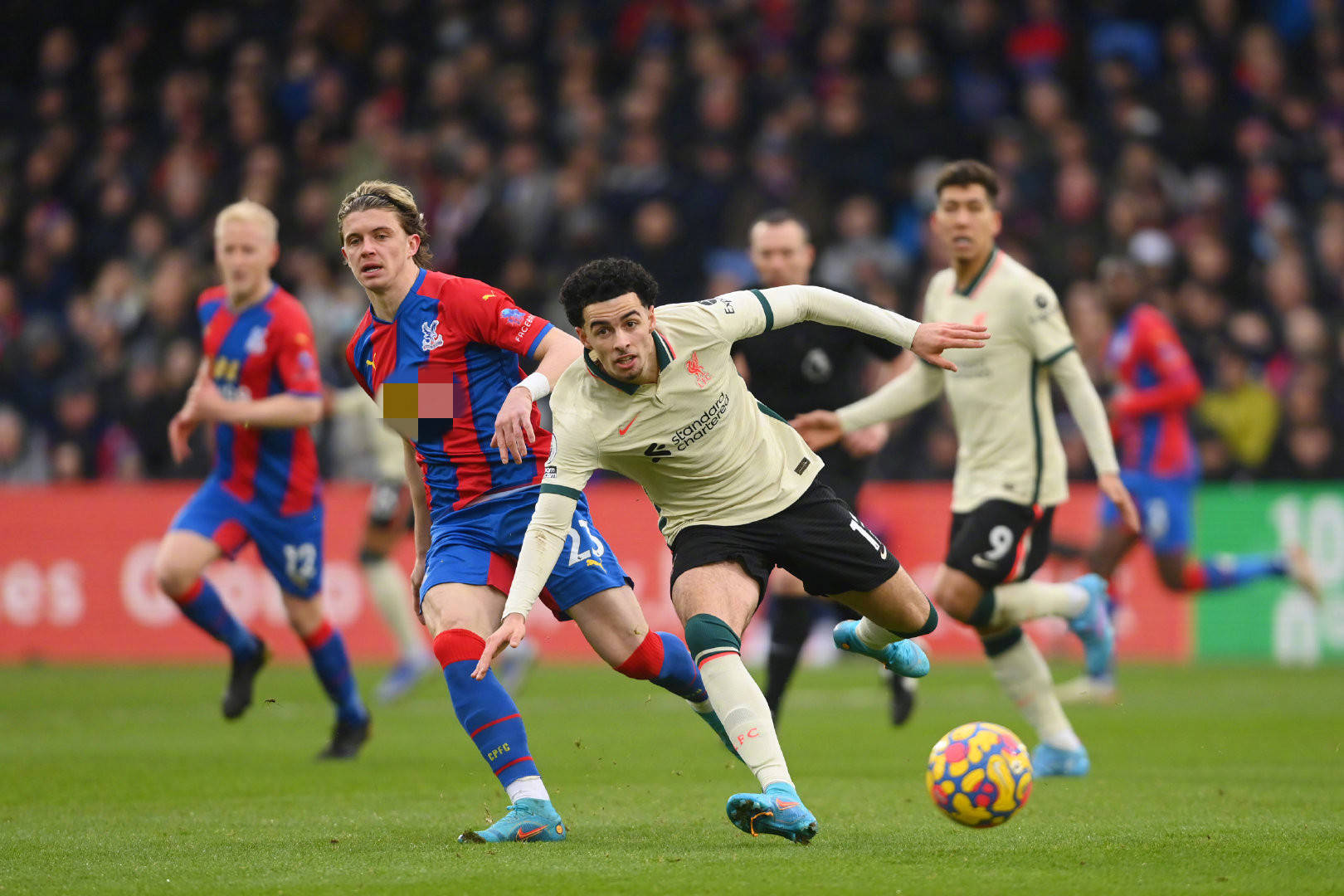 凭借出色的 凭借出色的