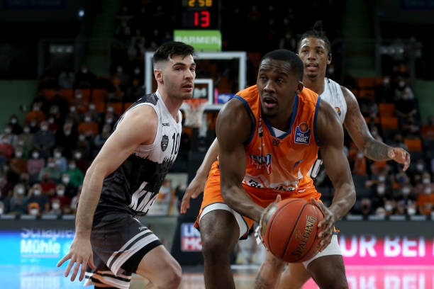 长传转移上 长传转移上