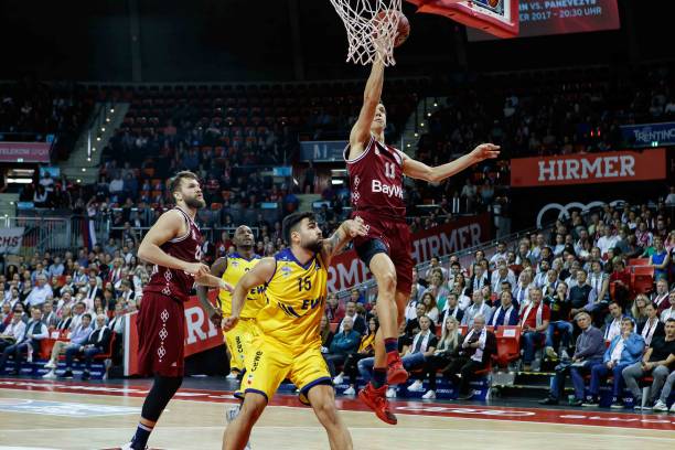 他选择跟随 他选择跟随